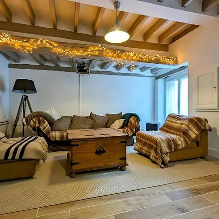 Douceur De Vivre Au Bord De L'avre Chennebrun