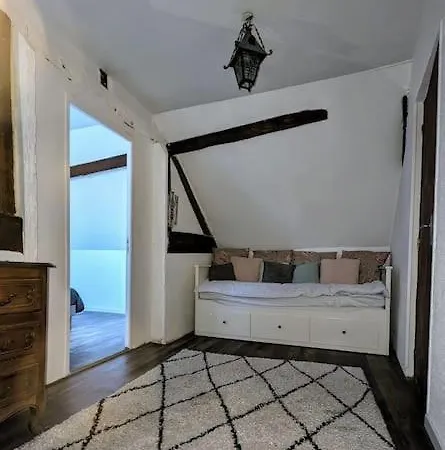 Douceur De Vivre Au Bord De L'avre Дом отдыха Chennebrun