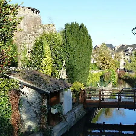 Douceur De Vivre Au Bord De L'avre *