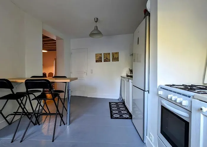 Douceur De Vivre Au Bord De L'avre * Chennebrun