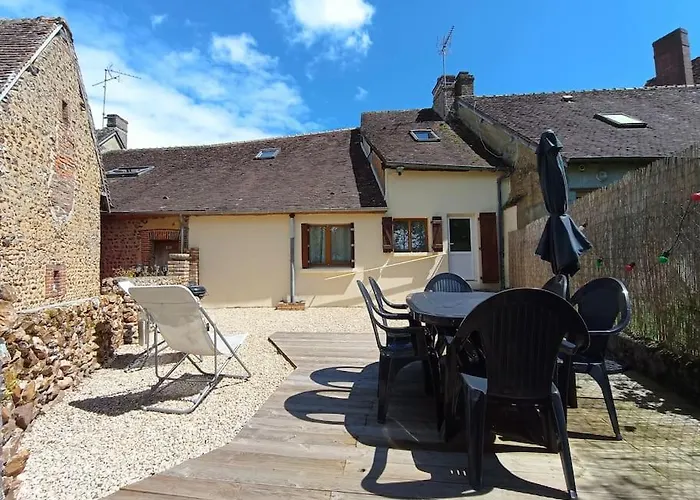 Douceur De Vivre Au Bord De L'avre Hébergement de vacances Chennebrun