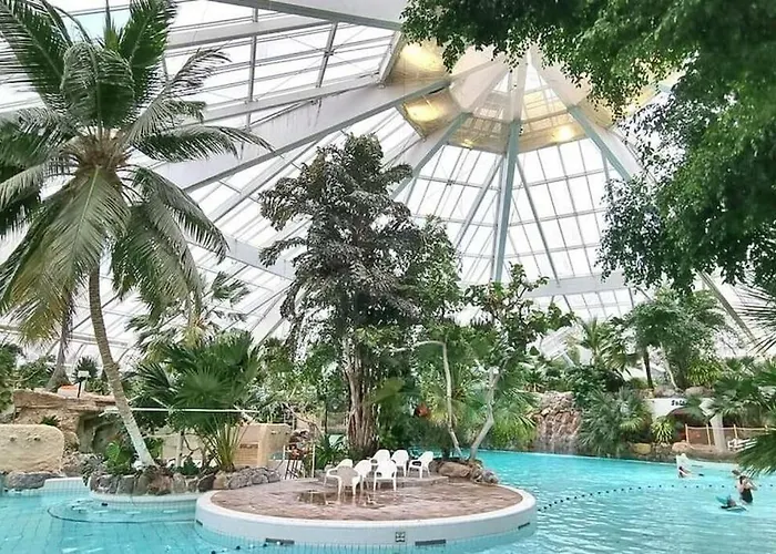 Douceur De Vivre Au Bord De L'avre * Chennebrun